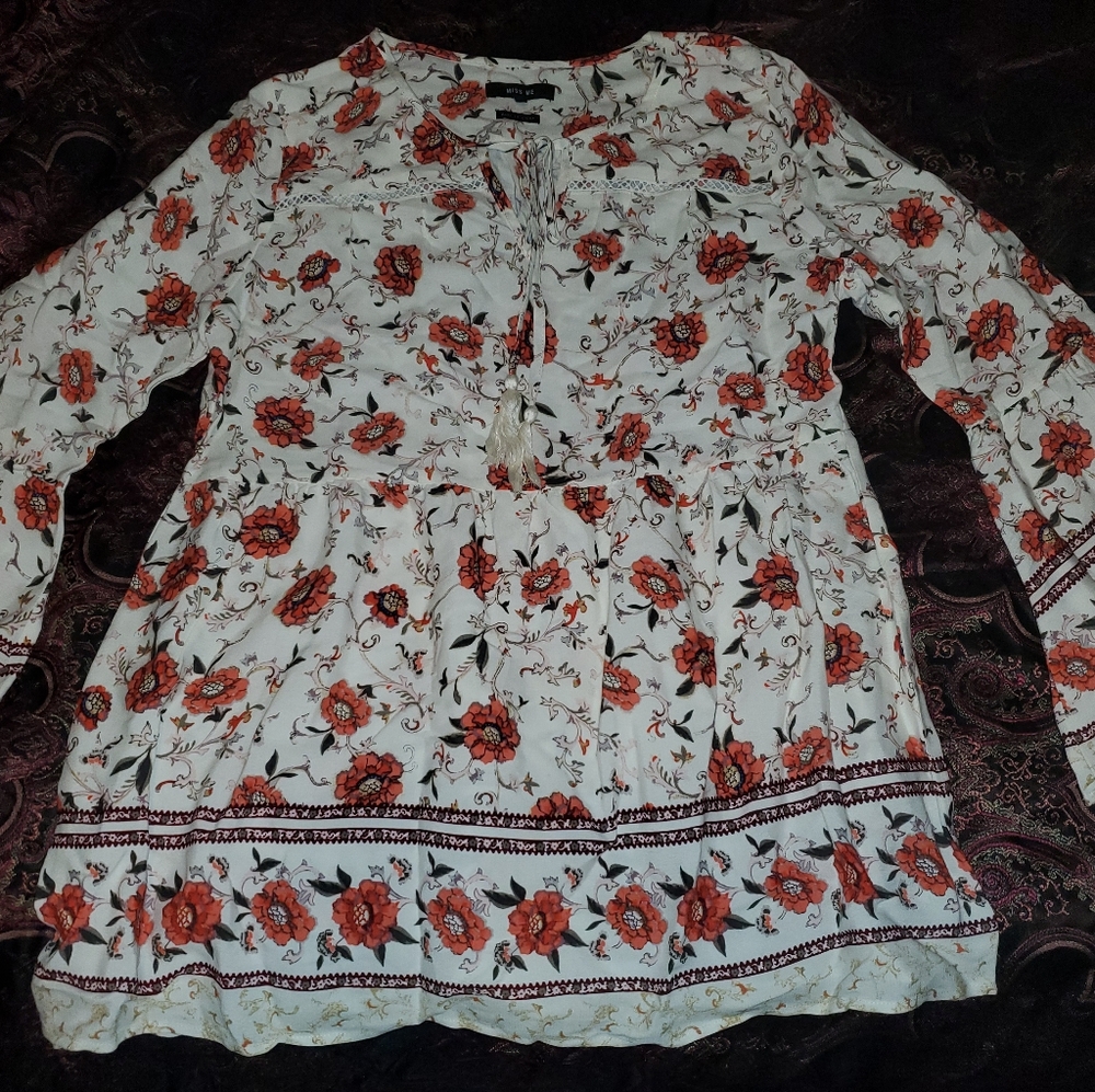 Size small Miss Me peasant top (NEW)